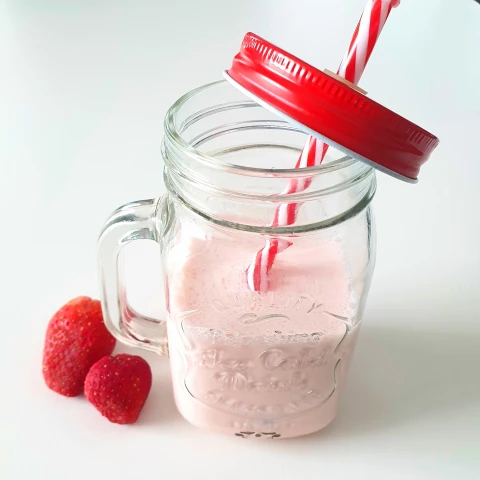 Strawberries & Cream Shake