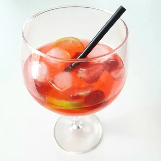 Strawberry Lime Spritz